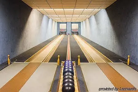 Отель Deutsche Eiche 3*